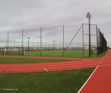 Plateau Sportif de 6 500 m² en toiture